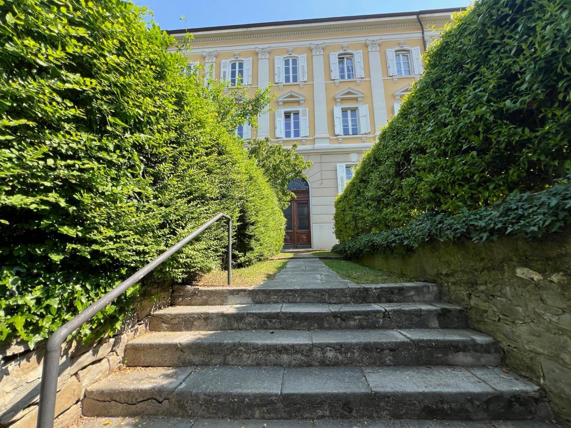 Vignola 6 Apartment Trieste Luaran gambar