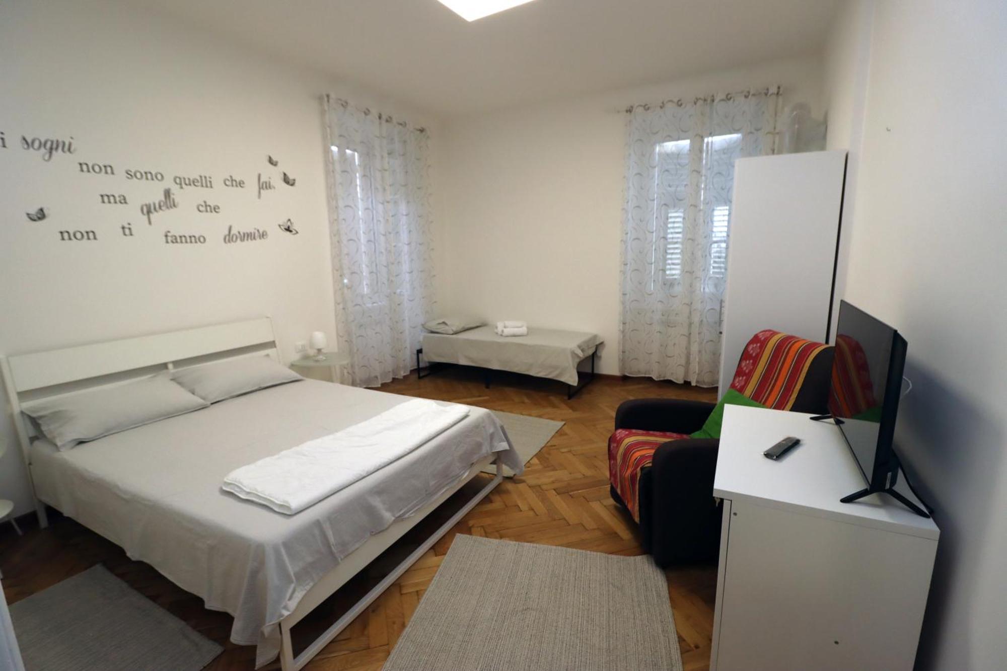 Vignola 6 Apartment Trieste Luaran gambar